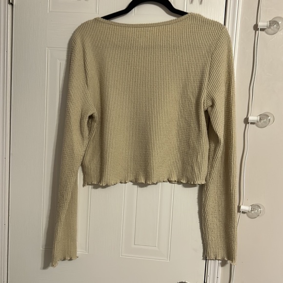 American Eagle waffle crop top - Picture 2 of 6